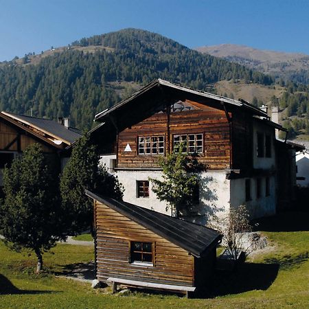 Sta-Maria Youth Hostel Santa Maria Val Muestair Εξωτερικό φωτογραφία